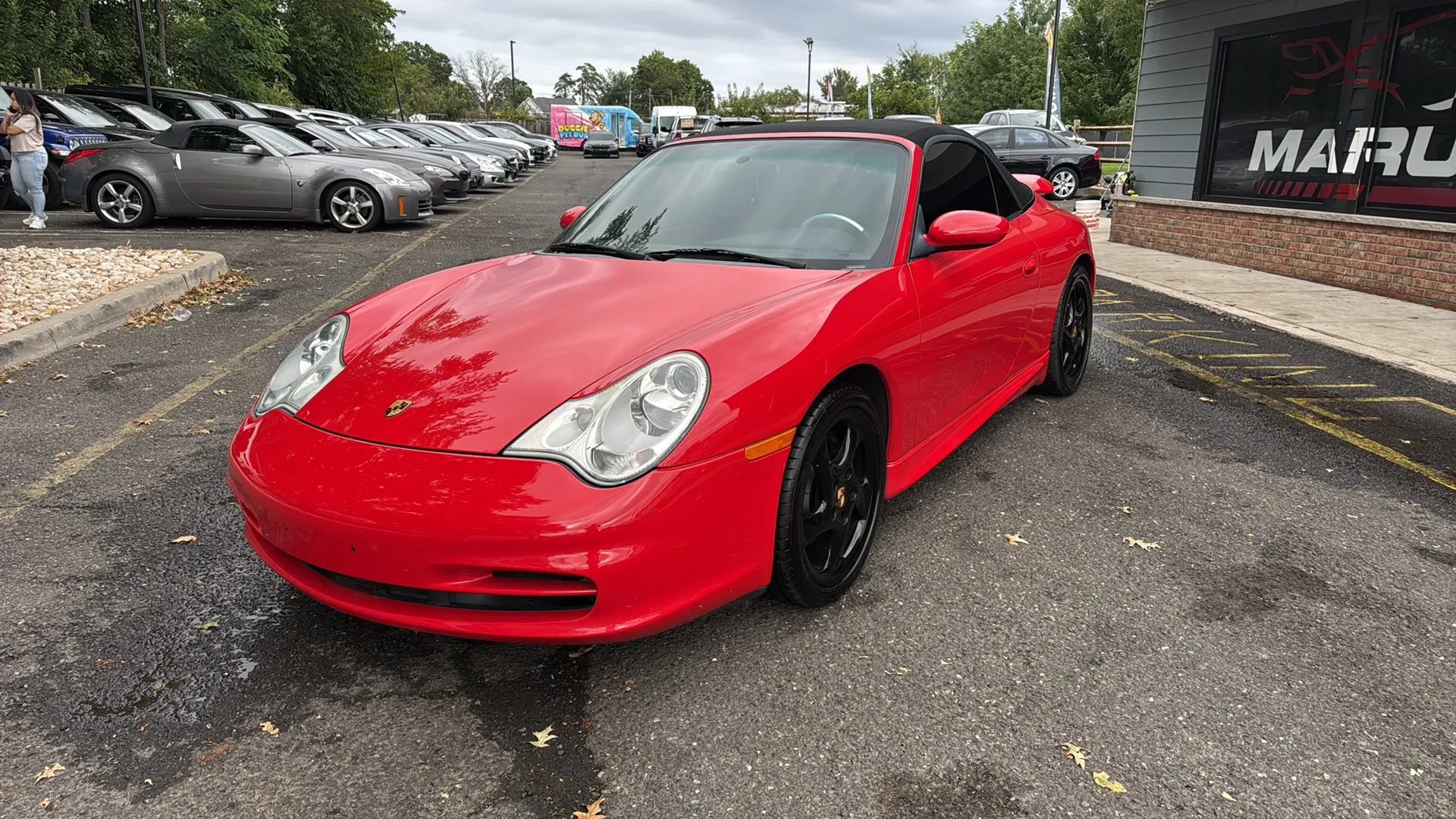 Used 2003 Porsche 911 Carrera 4 AWD/4WD image 2