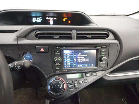 Used 2014 Toyota Prius C Four image 22