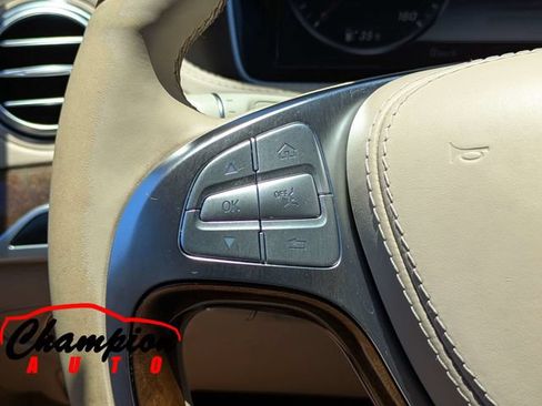 Used 2017 Mercedes-Benz S 550 Sedan image 27