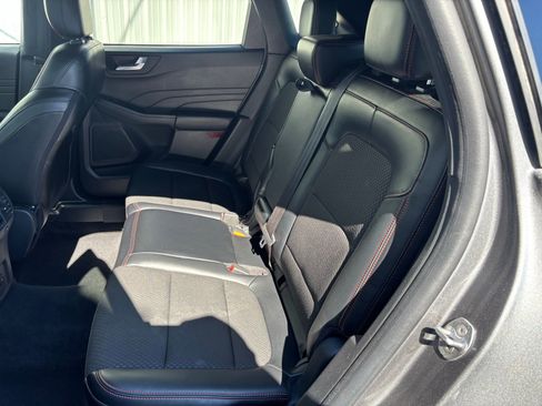 Used 2024 Ford Escape ST-Line image 30