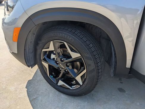 Certified 2025 Kia Seltos EX w/ EX Sunroof Package image 36