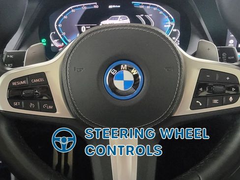 Used 2022 BMW X5 xDrive45e w/ M Sport Package image 20