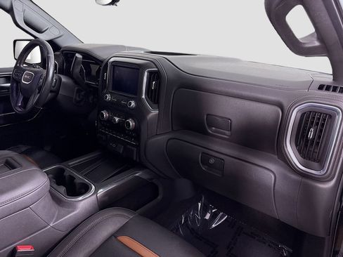 Used 2021 GMC Sierra 1500 AT4 w/ AT4 Value Package AWD/4WD image 33