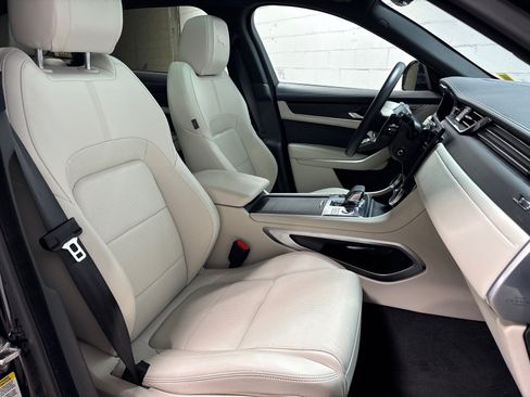 Used 2026 Jaguar F-PACE R-Dynamic S AWD/4WD image 30