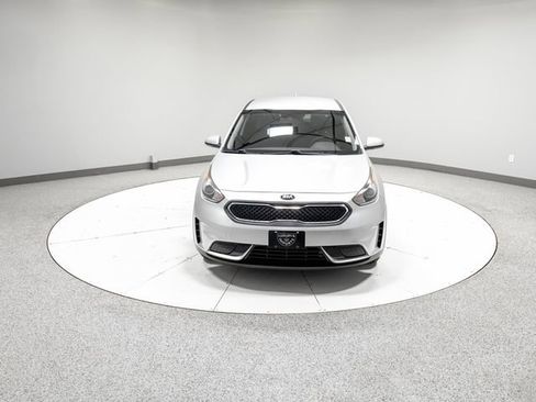 Used 2018 Kia Niro FE FWD image 26