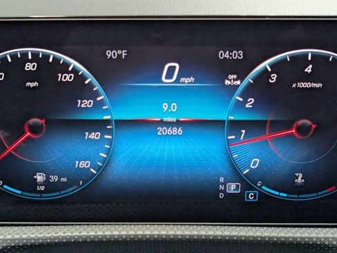 Used 2023 Mercedes-Benz CLA 250 4MATIC image 18