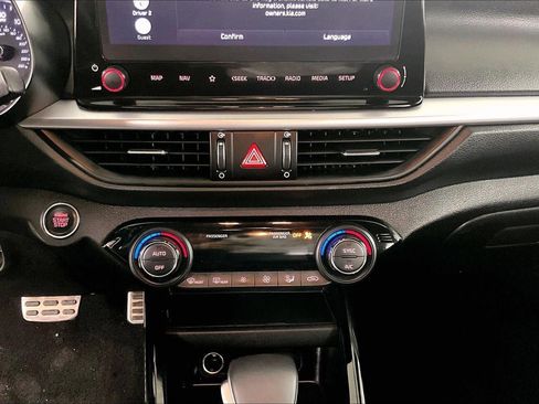 Used 2024 Kia Forte GT-Line image 15