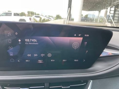 Certified 2026 Buick Envista Sport Touring w/ Convenience I Package FWD image 9