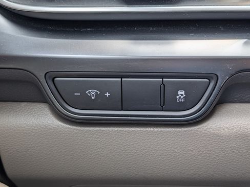 Certified 2026 Kia Carnival FWD image 25