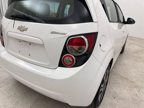 Used 2014 Chevrolet Sonic LS image 19