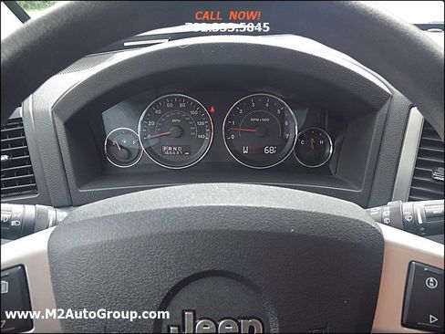 Used 2010 Jeep Grand Cherokee Laredo image 8