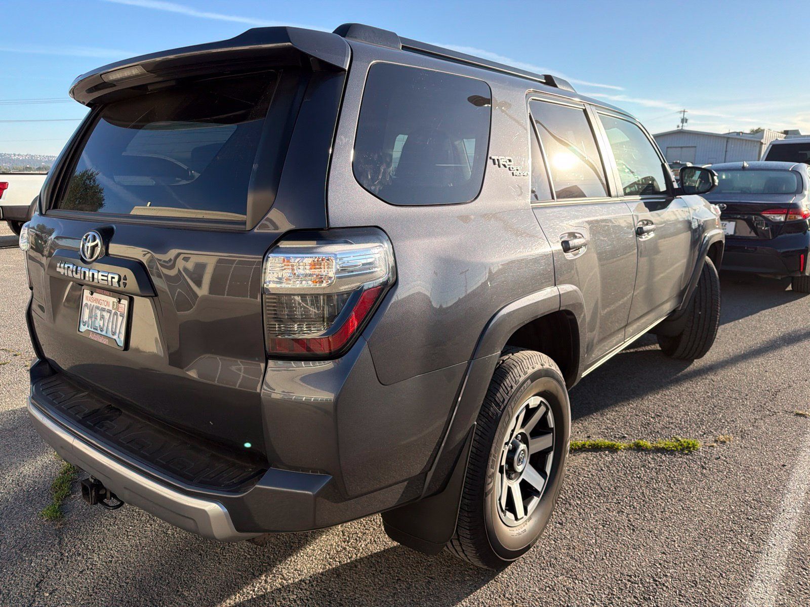 Used 2021 Toyota 4Runner TRD Off-Road Premium AWD/4WD image 5