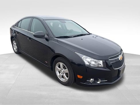Used 2013 Chevrolet Cruze LT w/ All-Star Edition image 2
