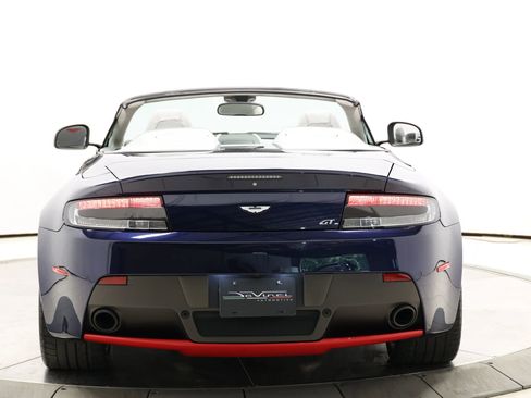Used 2016 Aston Martin V8 Vantage GT RWD image 48