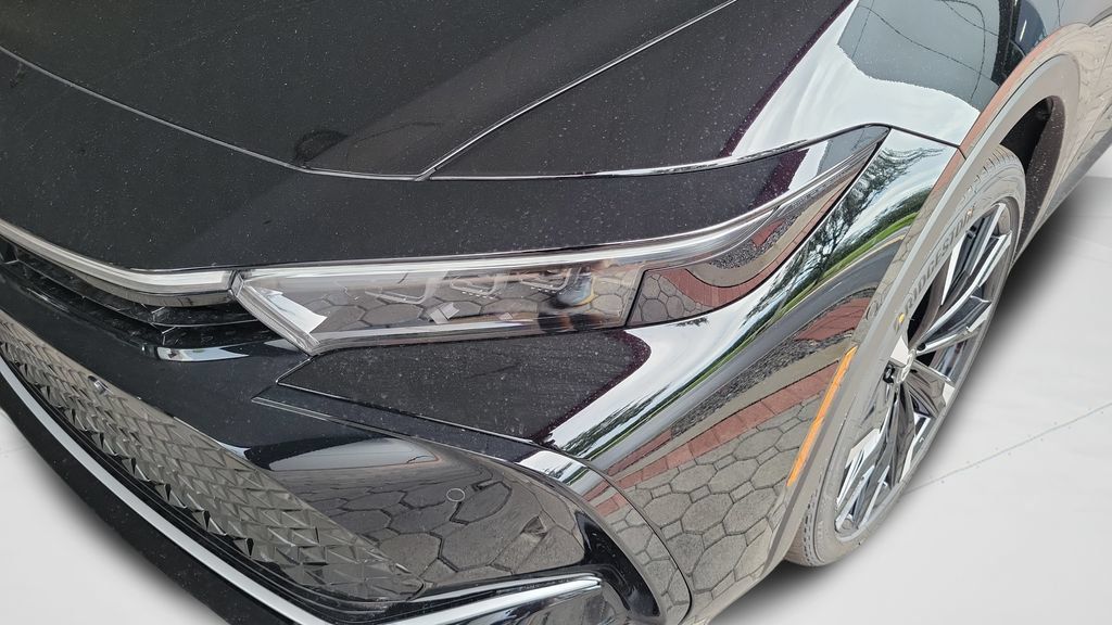 New 2026 Toyota Crown Platinum AWD/4WD image 22