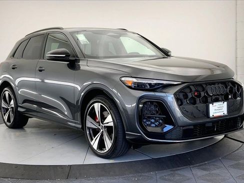 New 2025 Audi SQ5 Premium Plus image 1