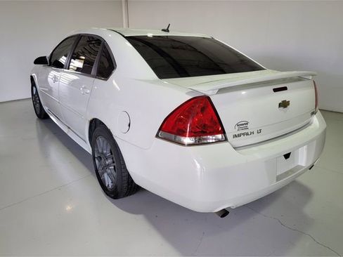 Used 2012 Chevrolet Impala LT w/ LT Sunroof Package image 15