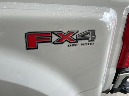 Used 2025 Ford F350 XL w/ XL Driver Assist Package AWD/4WD image 19