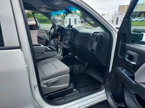 Used 2018 Chevrolet Silverado 2500 W/T w/ WT Convenience Package image 15