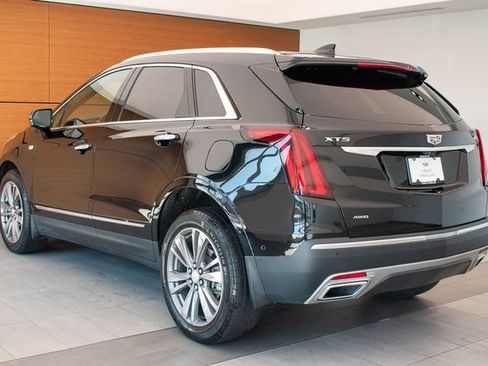 Used 2021 Cadillac XT5 Premium Luxury AWD/4WD image 8