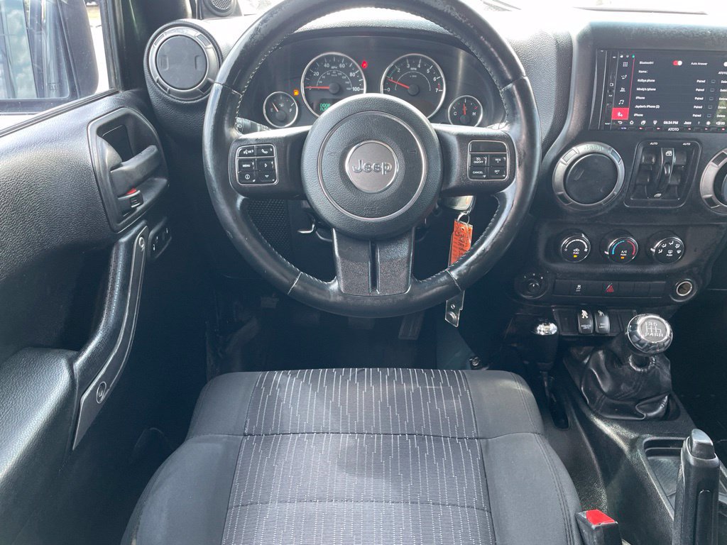 Used 2012 Jeep Wrangler Unlimited Sport AWD/4WD image 18
