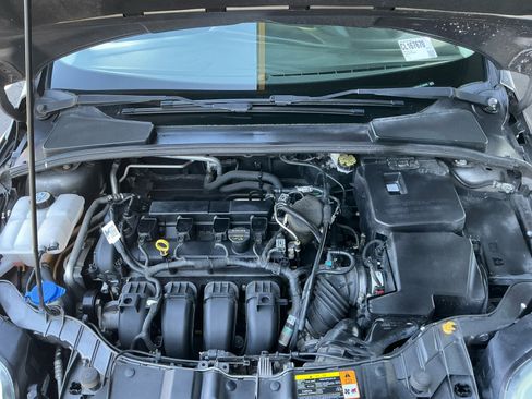 Used 2012 Ford Focus SE FWD image 22