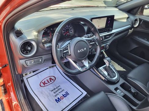 Certified 2023 Kia Forte GT-Line w/ GT-Line Premium Package FWD image 9
