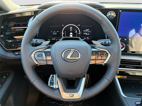 New 2026 Lexus TX 500h AWD image 43