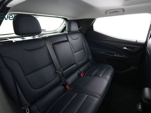 Used 2023 Chevrolet Bolt EUV Premier w/ Sun & Sound Package image 5