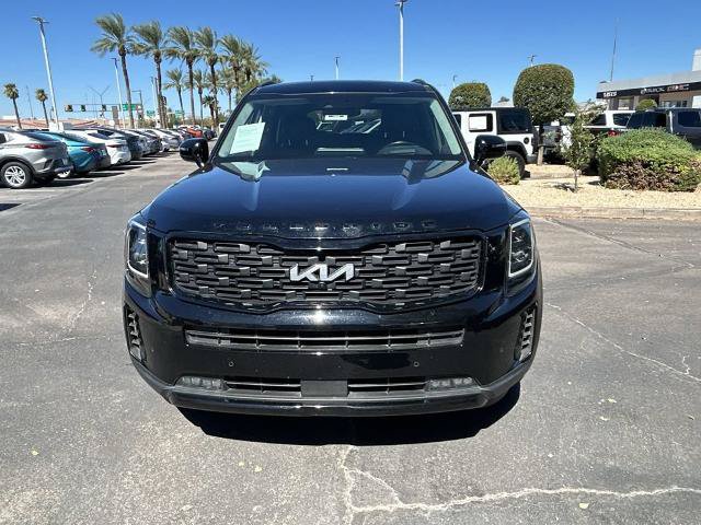 Used 2022 Kia Telluride SX w/ SX Prestige Package AWD/4WD image 3