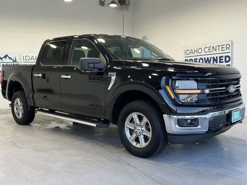 Used 2024 Ford F150 XLT image 2