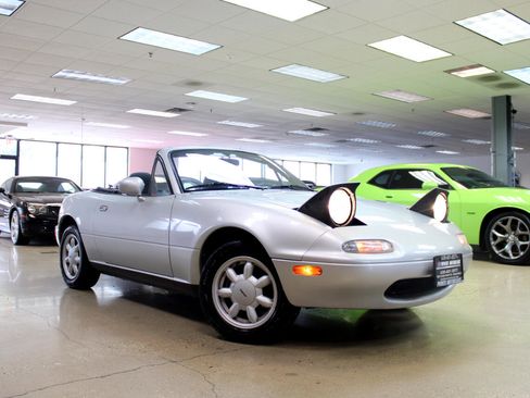 Used 1991 MAZDA MX-5 Miata image 26