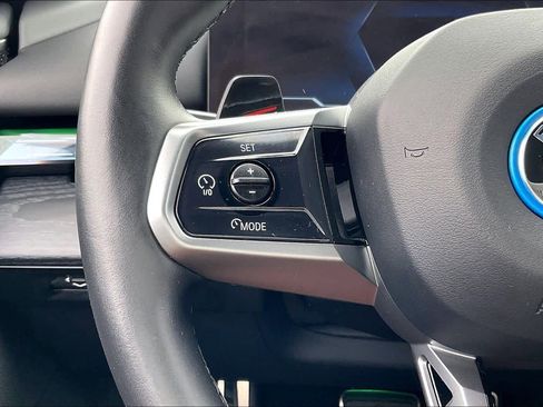 Certified 2024 BMW i5 eDrive40i w/ M Sport Package image 25