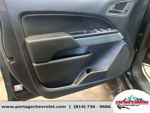 Used 2022 Chevrolet Colorado LT image 10