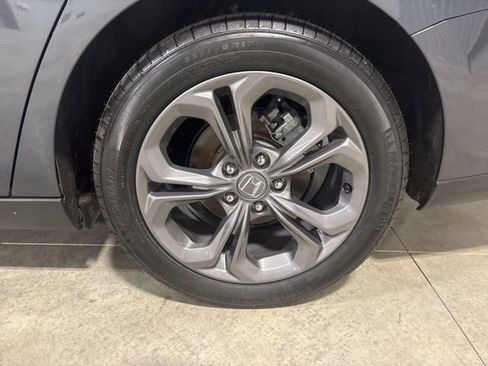 Used 2024 Honda Accord EX image 28