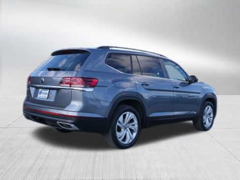 Used 2021 Volkswagen Atlas SE w/ Towing Package image 3
