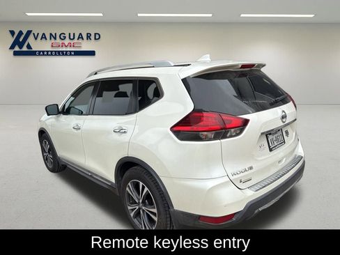 Used 2017 Nissan Rogue SL w/ SL Premium Package image 13