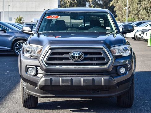 Used 2021 Toyota Tacoma SR5 image 2