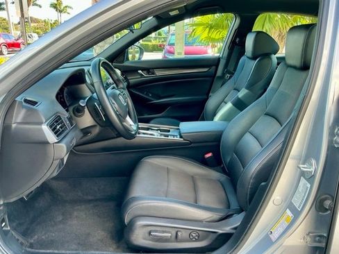 Used 2022 Honda Accord Sport image 8
