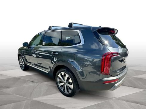 Certified 2022 Kia Telluride S FWD image 6