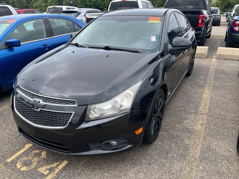 Used 2013 Chevrolet Cruze LTZ w/ RS Package FWD image 4