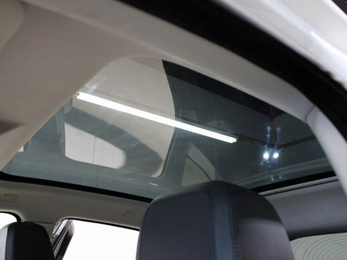 Used 2018 Jaguar E-PACE S image 14