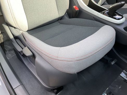 Used 2021 Chevrolet Bolt LT image 57