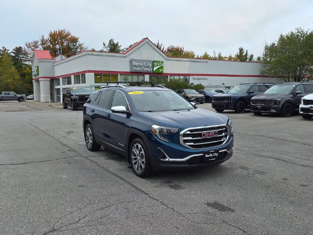 Used 2021 GMC Terrain SLT w/ Infotainment Package II AWD/4WD image 33