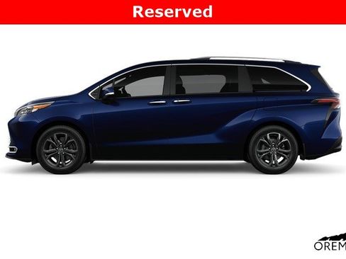 New 2026 Toyota Sienna Platinum image 20