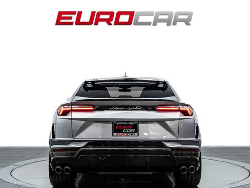 Used 2024 Lamborghini Urus Performante AWD/4WD image 4