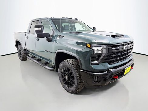 New 2026 Chevrolet Silverado 2500 LT w/ Trail Boss Package AWD/4WD image 3