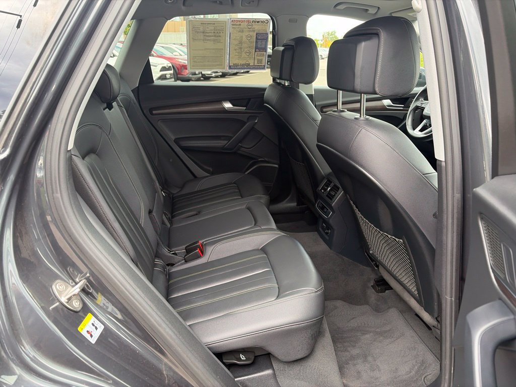 Used 2025 Audi Q5 2.0T Premium Plus w/ Premium Plus Package AWD/4WD image 16