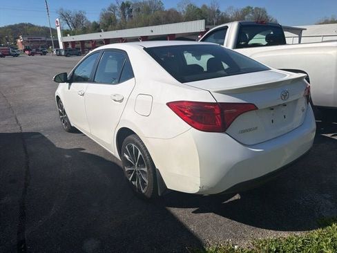 Used 2017 Toyota Corolla SE image 8