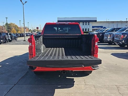 Certified 2023 Chevrolet Silverado 1500 Custom w/ LPO, Dark Essentials Package image 6